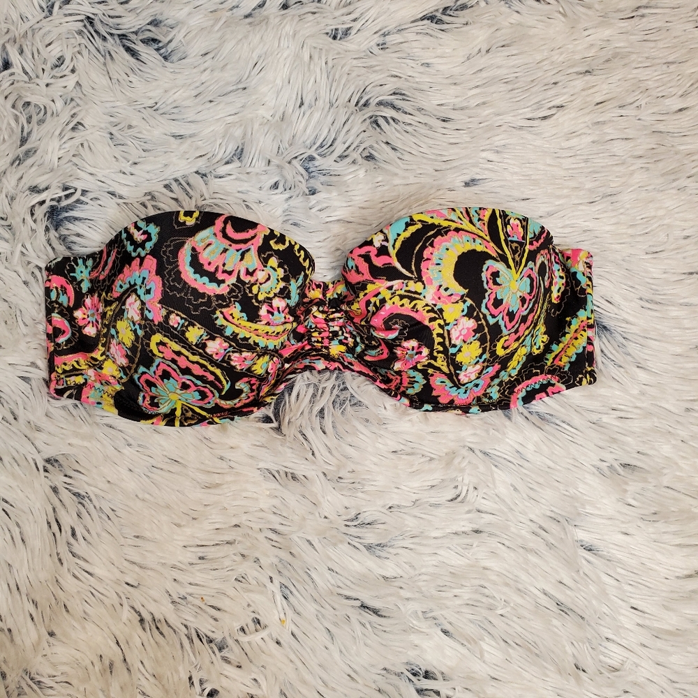 Victoria Secrets Bikini Top